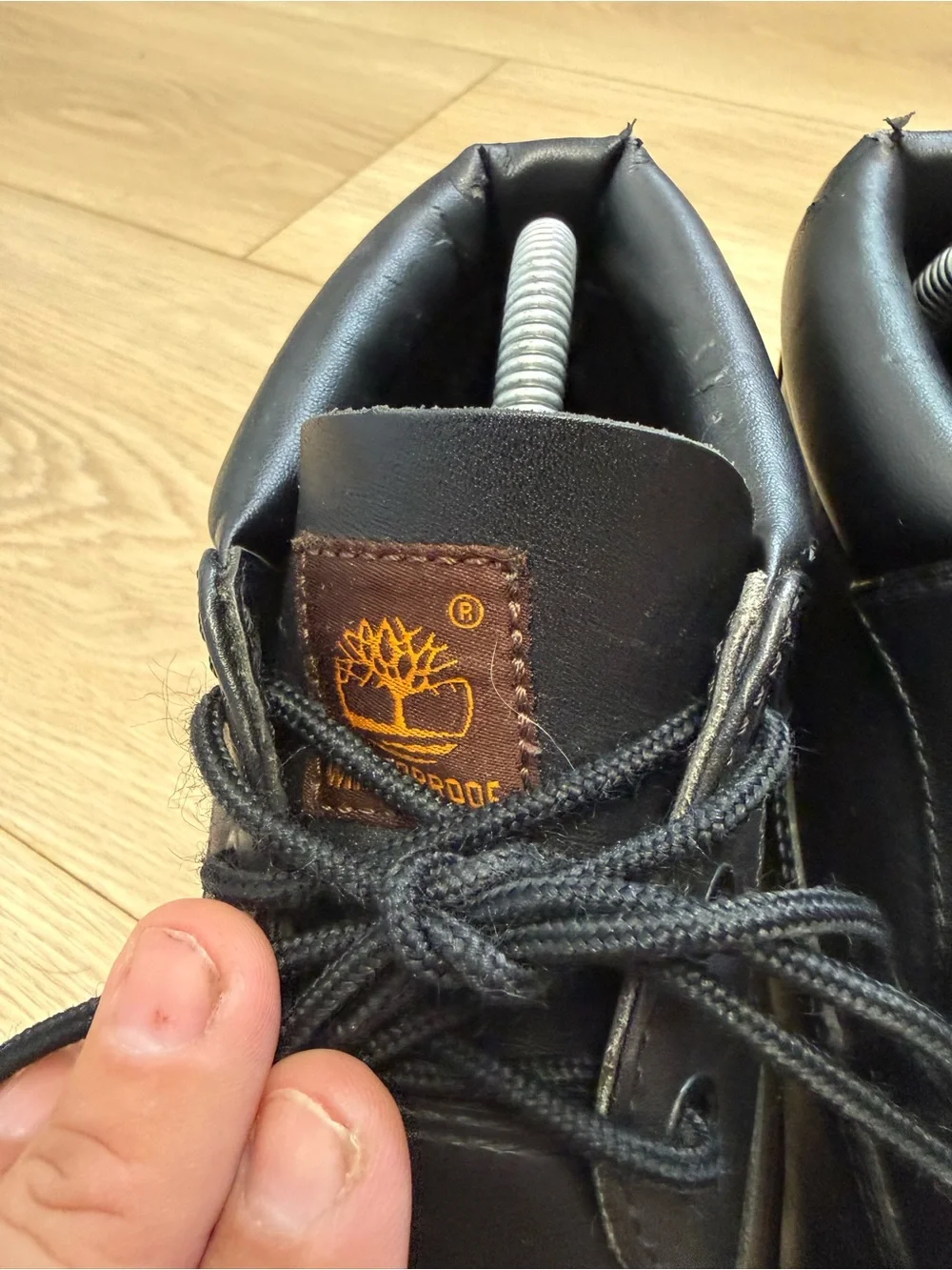 Timberland 1973 Newman Black Leather Waterproof Chukka Boots Men’s Size 6M
